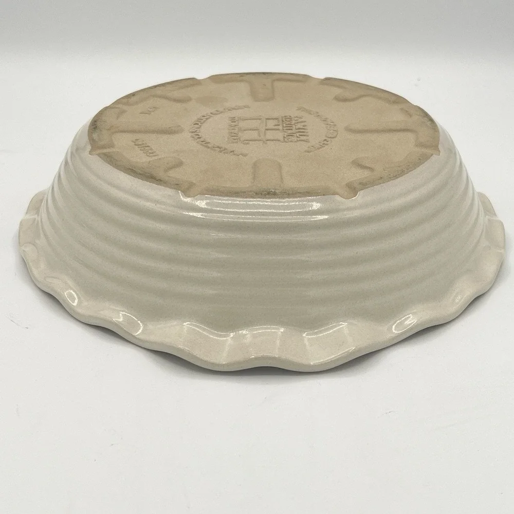 Pampered Chef Family Heritage Stoneware Scalloped Pie Plate 9